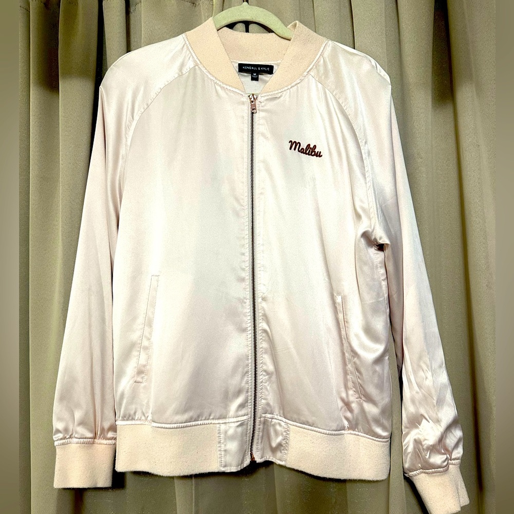Kendall and Kylie - pink satin jacket in M
